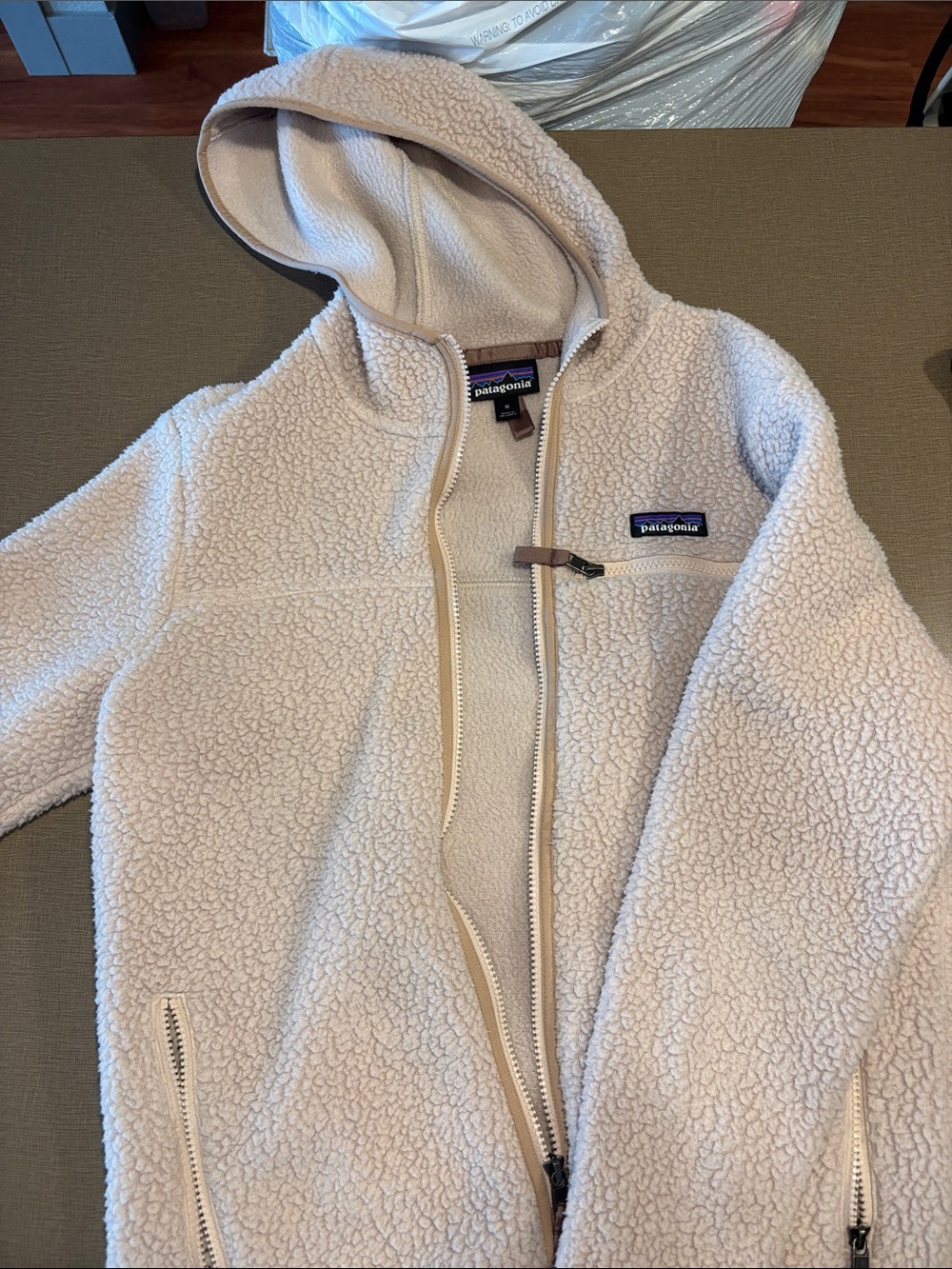 Patagonia Hooded Sherpa Jacket - Light Cream